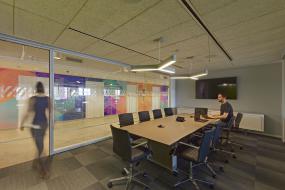 会议室办公桌椅装修设计效果图