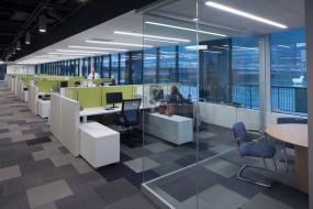 高端上海办公室设计装修效果图