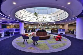 上海高档办公室装修实景图片