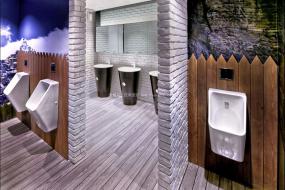 最新现代感办公室装饰效果图