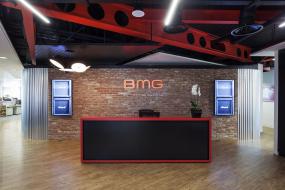 2018年时尚公司办公室装修效果图