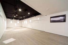 高端时尚公司办公室装修效果图