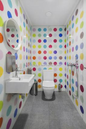 公共卫生间隔断效果图片