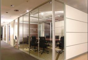 最新办公室屏风装饰实景图
