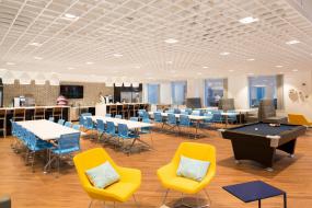 矿棉板办公室装潢效果图片