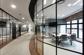 中介公司办公室装潢效果图