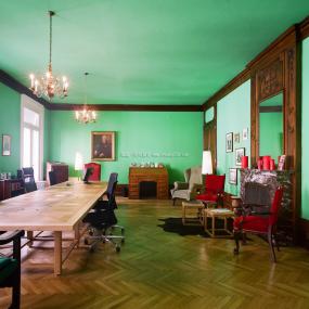 物业管理公司办公室装修实景图片