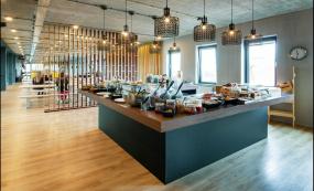 高科技公司办公室装潢效果图片