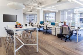 高科技公司办公室装饰图片