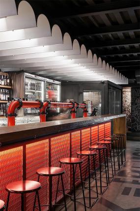国外酒吧装修设计效果图片