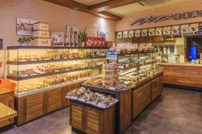 高档上海蛋糕店装修图片