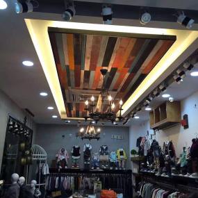 品牌童装店装饰设计效果图