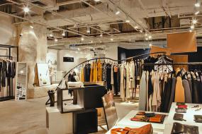 韩国服装店设计装修图片