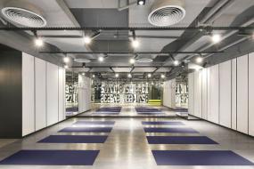 loft风格健身房装潢效果图片