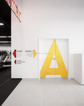 小型健身房装饰效果图