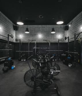 室内健身房装潢图片