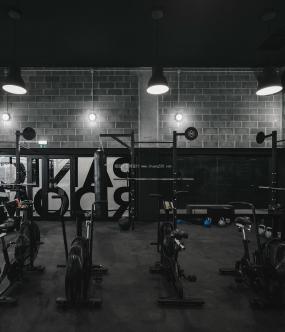 室内健身房装潢效果图