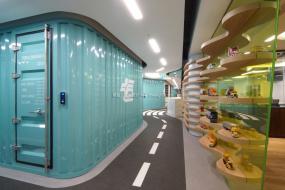 高档温馨办公室布置装修图片