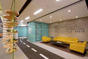 前卫时尚办公室装修实物图片