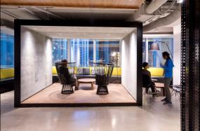 高档清新办公室装修效果图