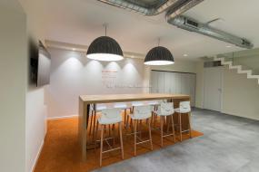 现代个性办公室装饰效果图