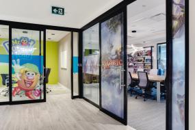 旅游服务公司办公室装修图片