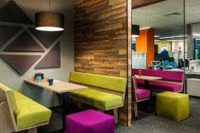 2019年物流公司办公室装修效果图