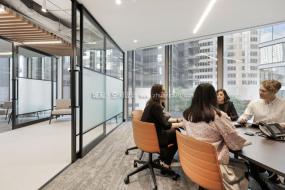 影视公司办公室设计效果图