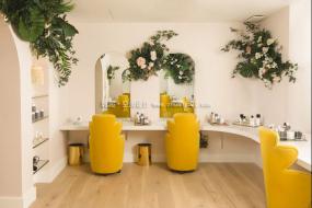 摄影工作室公司设计效果图