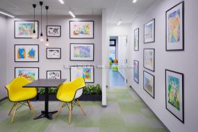 高端能源公司装修图片