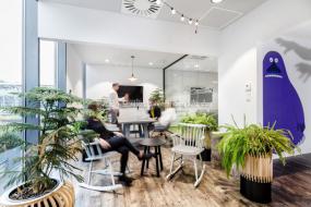 广告传媒公司装修图片