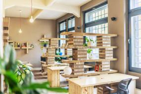 最新上海贸易公司设计装饰效果图片