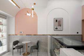 高端网红甜品店装修图片