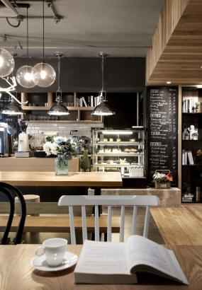 上海甜品店装饰设计效果图