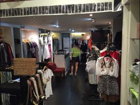 最新服装设计工作室装饰效果图