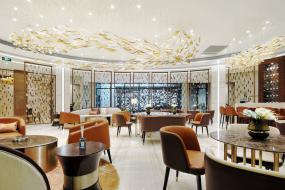 女子养生会所装潢设计效果图片