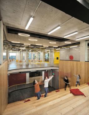 英语早教中心装修实物图片