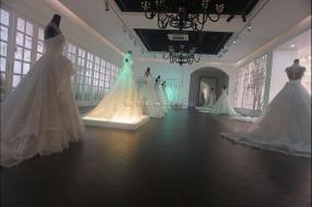 婚纱店设计装饰图