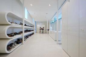 企业总部办公室装修设计效果图