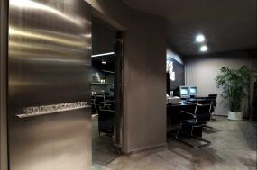 高端互联网风格办公室装修图片