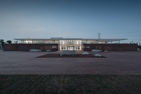 最新高档风格办公室设计装饰效果图