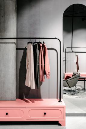 简约风格专卖店装修图片