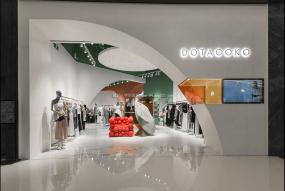 现代简约风格专卖店装修图片