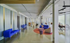 商业成熟风格办公室装饰设计效果图