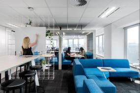 公司办公室室内布置效果图