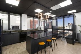 办公室装潢设计图片欣赏