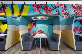 小办公室个性室内吊顶装修图片