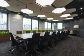 现代简约办公室门面吊顶装修图