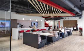 现代风格50平方米办公室吊顶装修