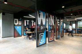 公司办公室办公室吊顶设计效果图